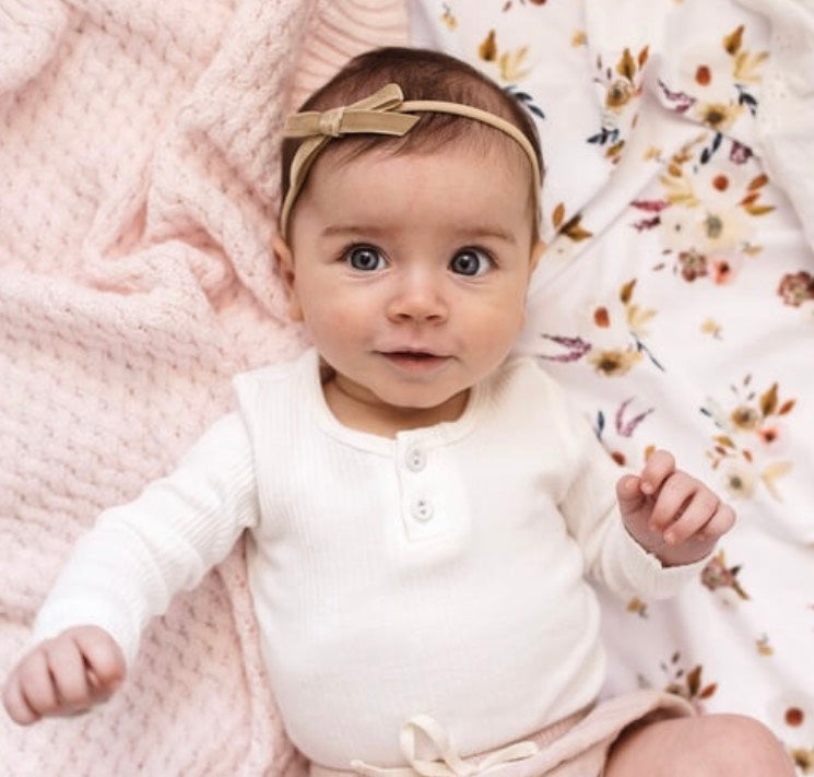 Snuggle Hunny Kids Pebble Velvet Bow