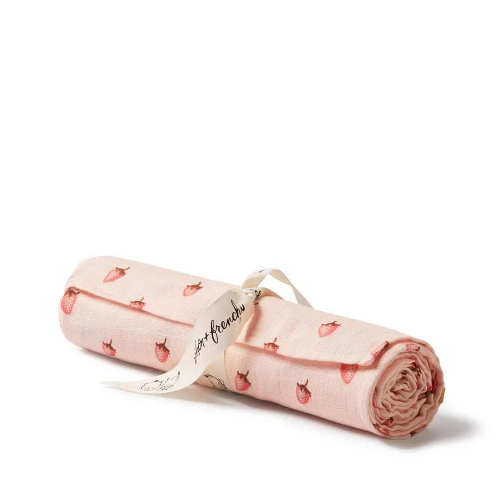Wilson & Frenchy Strawberry Kisses Organic Muslin